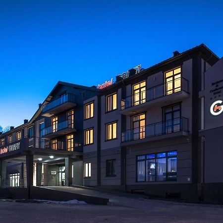 Hotel Grafit Kostomloty Pierwsze Экстерьер фото