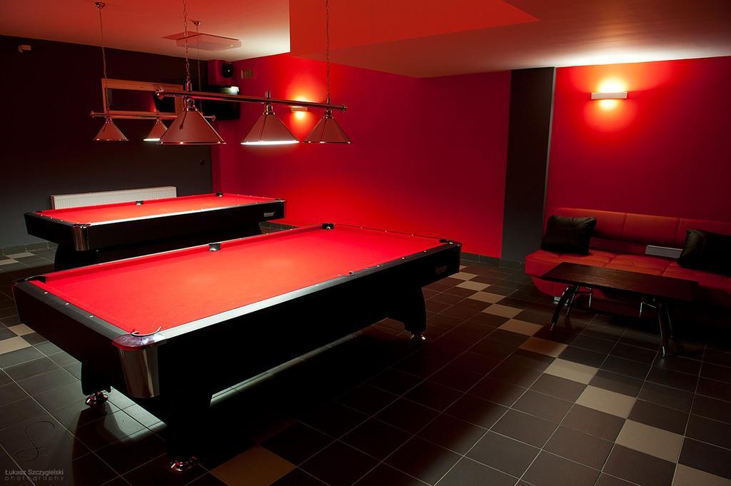 Hotel Grafit Kostomloty Pierwsze Экстерьер фото